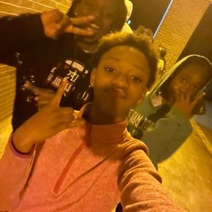 Meet your Posher, Ciara